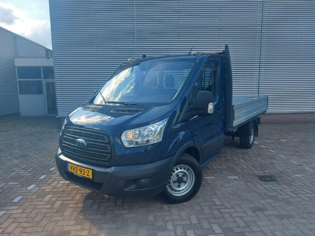 Ford Transit Ford transit bakwagen 2.2 prijs is EX btw, trekhaak, radio installatie, pick-up, elec ramen/spiegels 43636573-0.jpg | Autopark Uden 