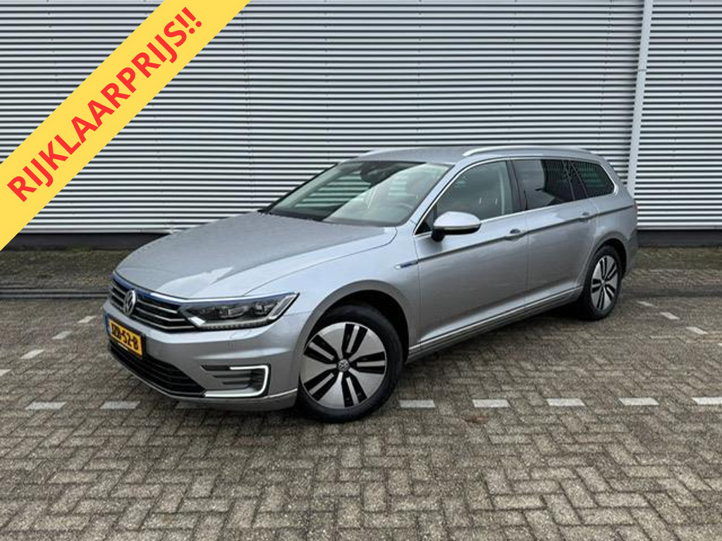 Volkswagen Passat Variant 1.4 TSI GTE,Navigatie,Parkeersensoren,Cruisecontrol,trekhaak,LED,stoelverwarming 51503350-0.jpg | Autopark Uden 