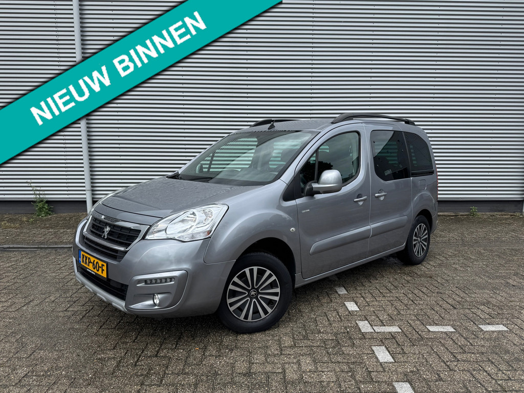 Peugeot Partner Tepee 1.2 PureTech Active,Navigatie,Airco,Cruisecontrol,Parkeersensoren, 54135220-0.jpg | Autopark Uden 