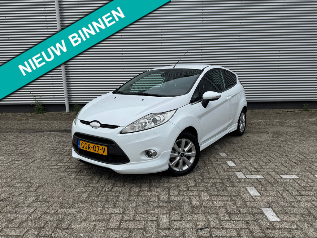 Ford Fiesta 1.6 Ghia, Airco ,lm velgen,elec ramen/spiegels, nwe Distributie set!, 54207268-0.jpg | Autopark Uden 